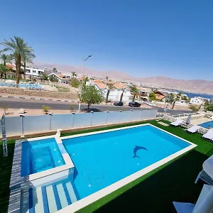 With Heated Pool And Jacuzzi Sea View 300m Front Of The אילת